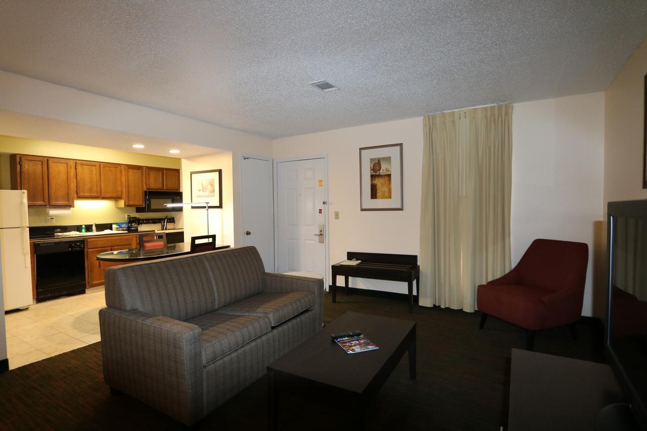 Fairbridge Inn & Suites - Akron Copley Township - West Kamer foto