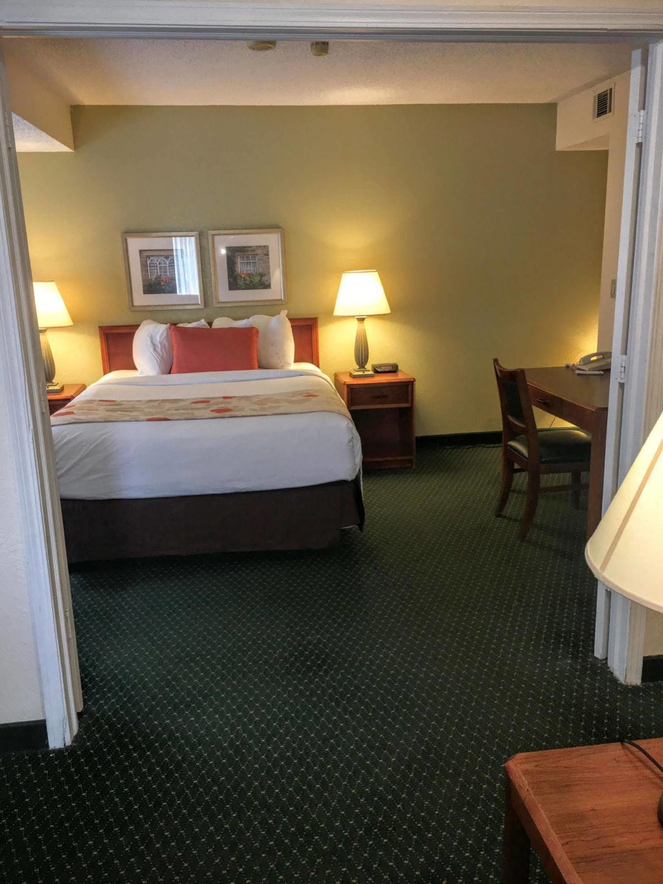 Fairbridge Inn & Suites - Akron Copley Township - West Buitenkant foto