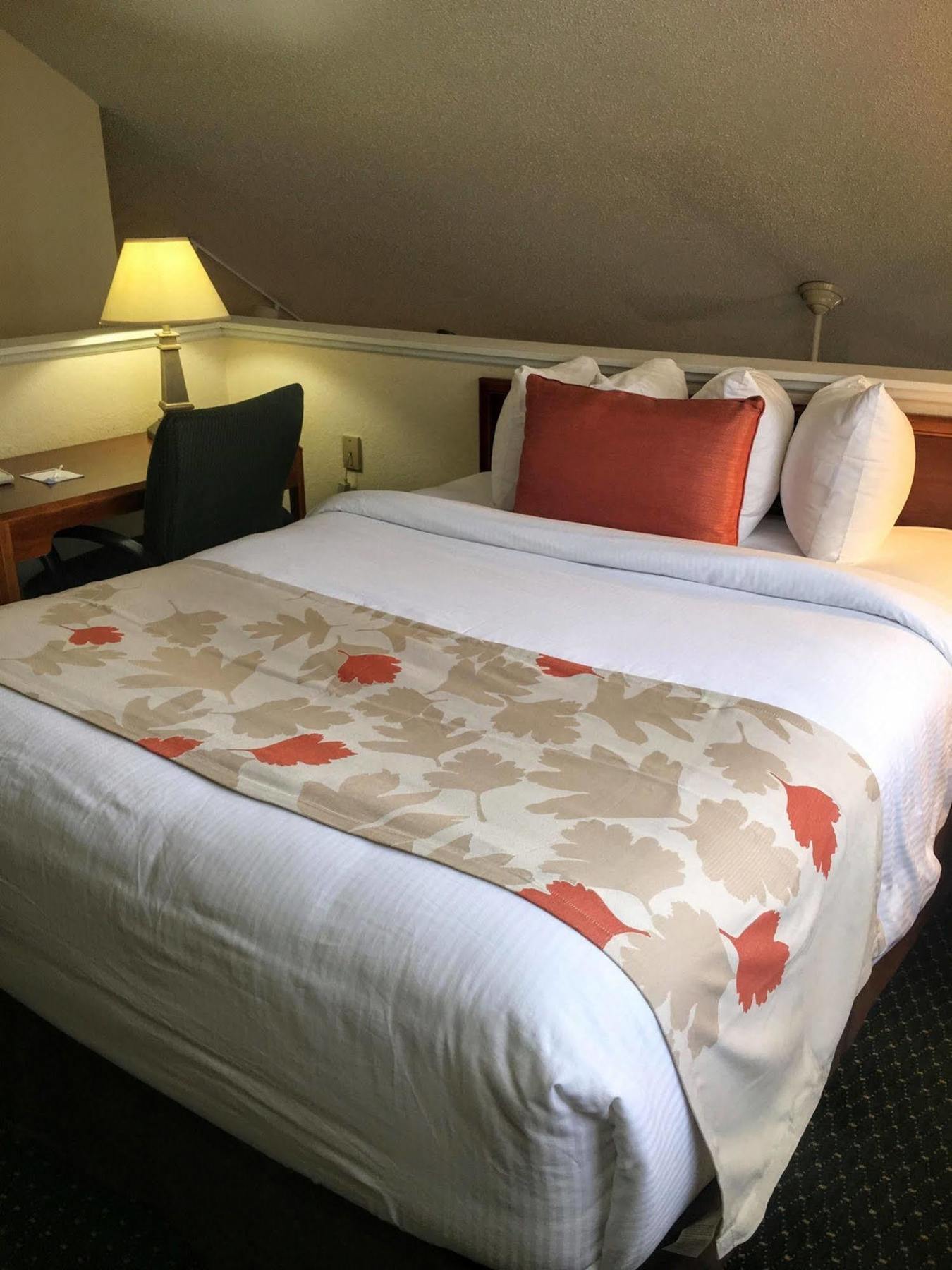 Fairbridge Inn & Suites - Akron Copley Township - West Buitenkant foto