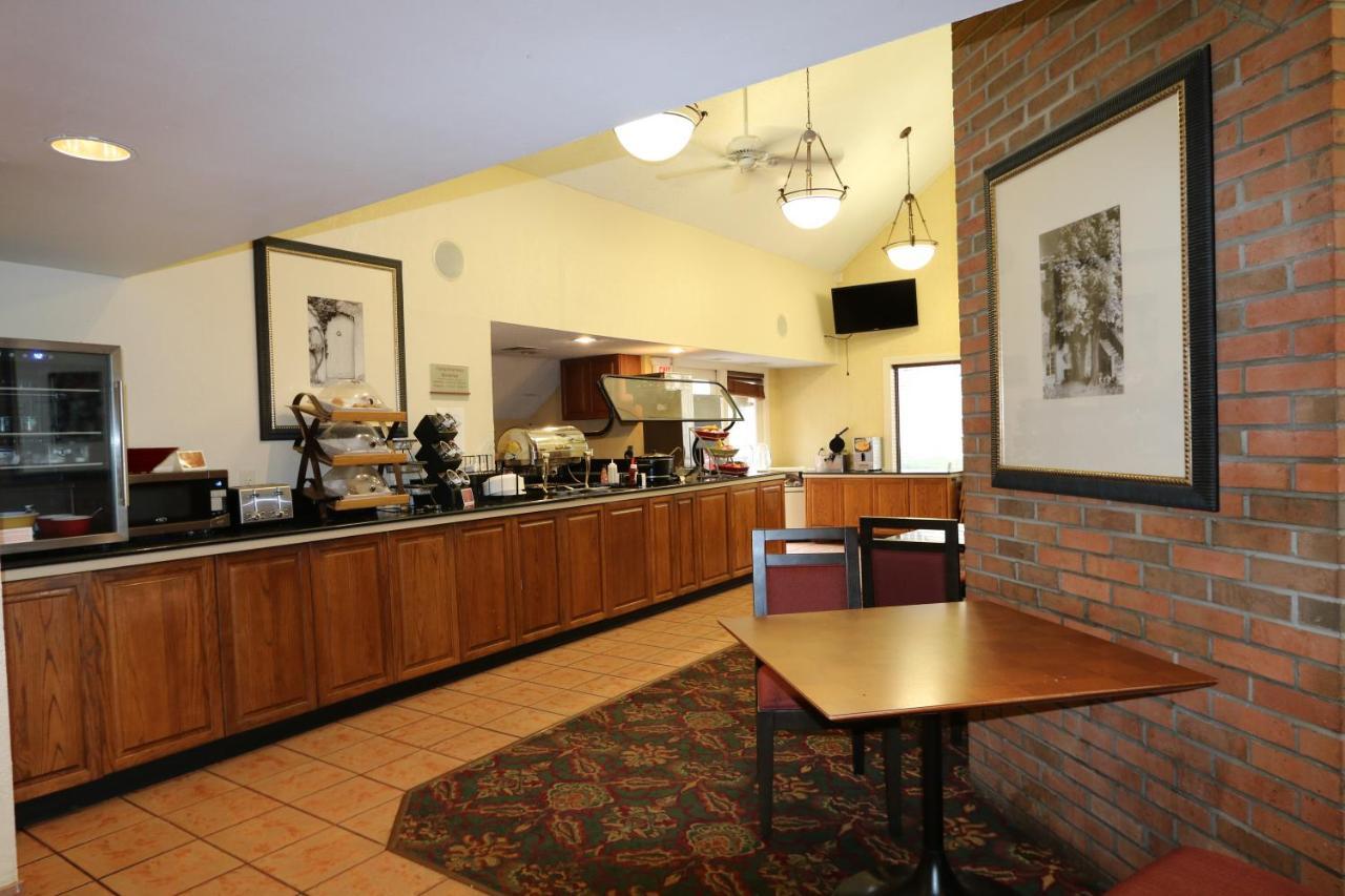 Fairbridge Inn & Suites - Akron Copley Township - West Kamer foto