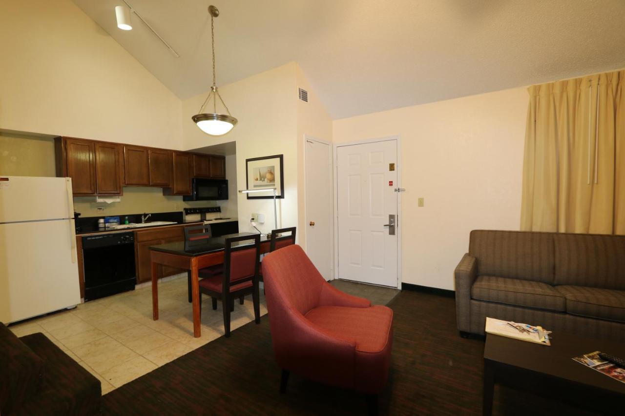 Fairbridge Inn & Suites - Akron Copley Township - West Kamer foto